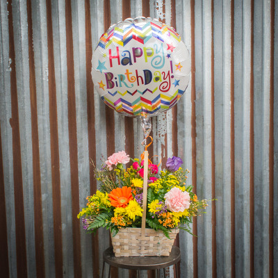 Birthday Basket with Balloon